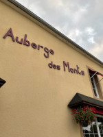 Auberge des Monts outside