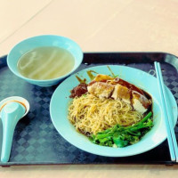 Xiang Jiang Soya Sauce Chicken food