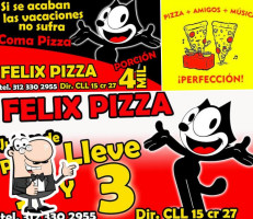 Felix Pizza food
