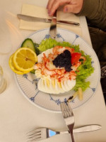 Cafe Petersborg food