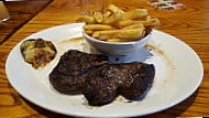 Harvester Cricketers food