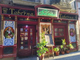 Taberna De La Elisa outside
