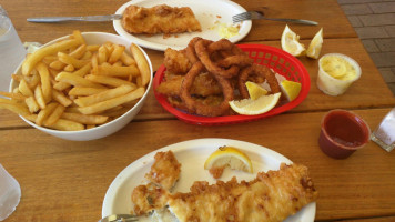 Aussie Bob's Fish & Chips food