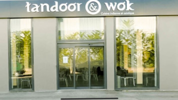 Tandoor & Wok outside