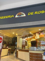 Pizzeria De Rose inside