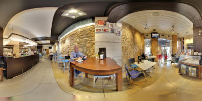 Varadero Cafe inside