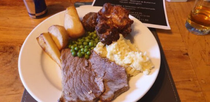 Red Lion Pub food