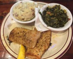 28th Street Pit And Pub food