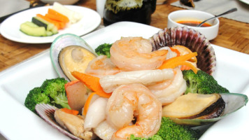 Asian Bay food