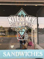 Kite Key Cafe On Franklin outside