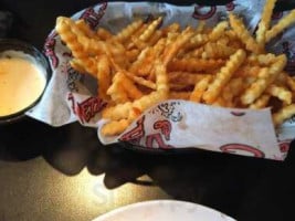 Chickie's Pete's-allentown food