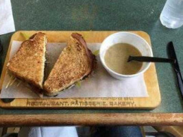 Local Loaf Bakery At 7th Street Publi food