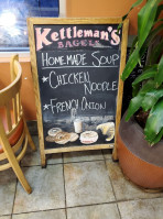 Kettleman's Bagels Somerset food