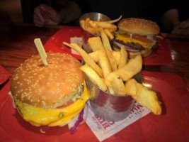 Red Robin Gourmet Burgers food