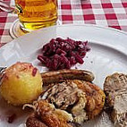 Mohrenplatz Wirtshaus & Schmankerlmarkt food