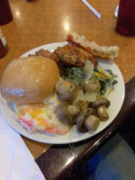 The Buffet At Harrah's food