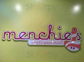 Menchie's Frozen Yogurt food