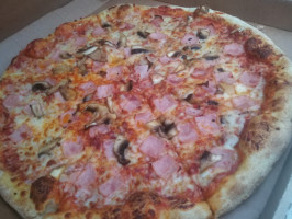 Domino's Pizza Lyon 6 food