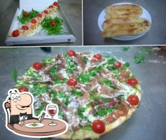 Pizzeria Successo food