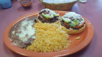El Rosal Restaurants food