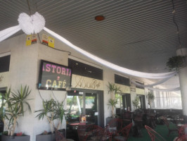 Astoria Cafe inside