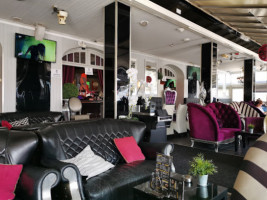 Nexxt Restaurant & Bar Lounge inside