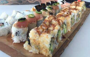 Ponzu Sushi & Grill food