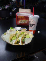 Chando's Tacos food