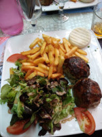 Le Camargue food