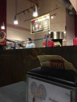 Mod Pizza food