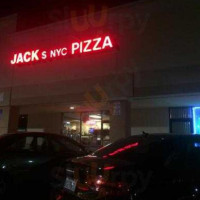 Jack's Pizzeria and Italian Restaurant outside