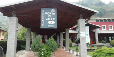 Segnavia Porta Di Valle outside