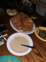 Babe's Chicken Dinner House food