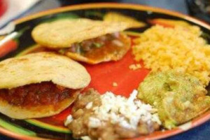 Antojitos Mexicanos food