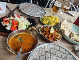 Bombay Catral food