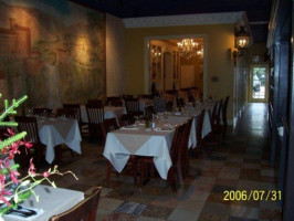 Prosecco Trattoria inside