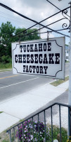 Tuckahoe Cheesecake Factory outside