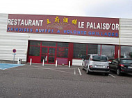 Le Palais D'or outside