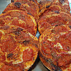 Pizzeria Redipizza food