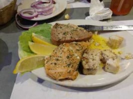 Miller's Seafood House food