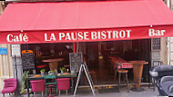 La Pause Bristrot inside