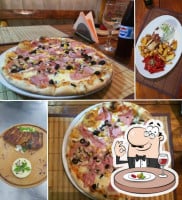 Pizzeria Clinceni food