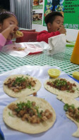 Taco`n Madres Del Cotorro food