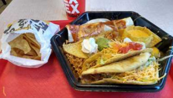 Taco Bueno food