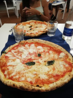 Antica Pizzeria Del Porto food