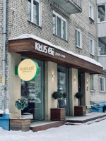 Klaus Cafe outside