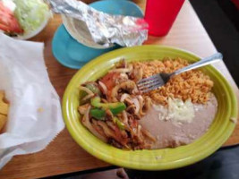 El Canelo food