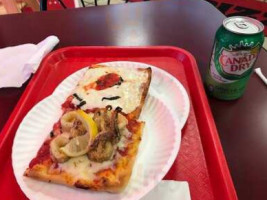 Tony's Pizzeria Of Nassau Ave food