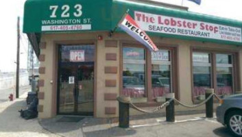 The Lobster Stop outside