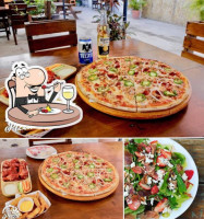 El Rincon De La Pizza food